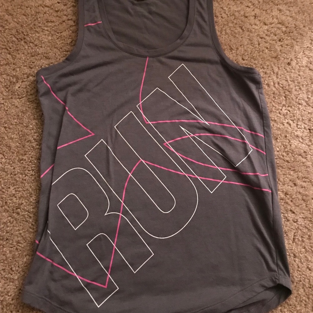 Under Armour muscle tank